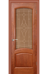 Лаура Красное дерево